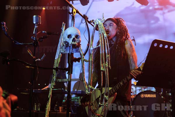 MINISTRY - 2018-07-13 - PARIS - Elysee Montmartre - Alejandro Ramirez Casa [Al Jourgensen]